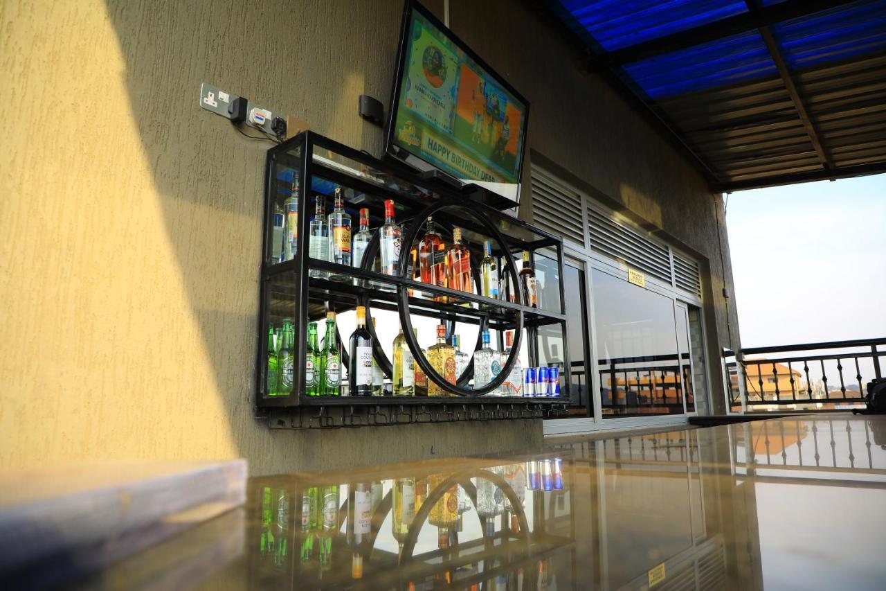 Galaxy Motel Kampala Exterior foto